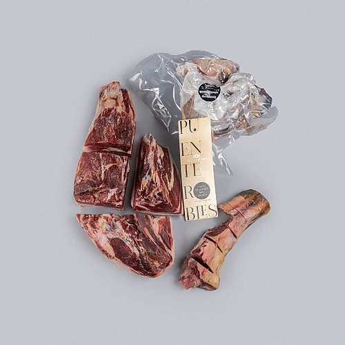 100% IBERIAN BREED ACORN-FED IBERIAN HAM (Boneless) 100% IBERIAN BREED ACORN-FED IBERIAN HAM (Boneless)