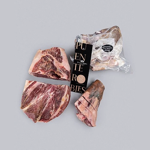 50% Iberian Fodder-Fed Iberian Shoulder Ham (Boneless) 50% Iberian Fodder-Fed Iberian Shoulder Ham (Boneless)
