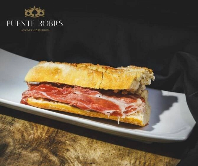 Bocadillo de jamón ibérico