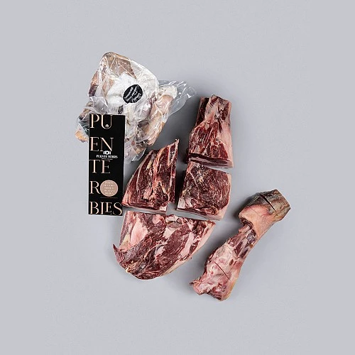 JAMÓN DE CEBO IBÉRICO 50% RAZA IBÉRICA (Deshuesado) JAMÓN DE CEBO IBÉRICO 50% RAZA IBÉRICA (Deshuesado)