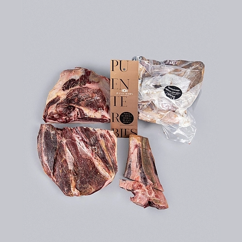 PALETA DE BELLOTA IBÉRICA 50% RAZA IBÉRICA (Deshuesada)