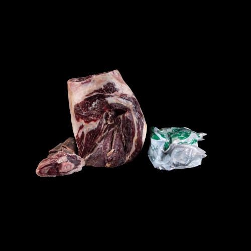 RESERVE SHOULDER (Boneless) RESERVE SHOULDER (Boneless)