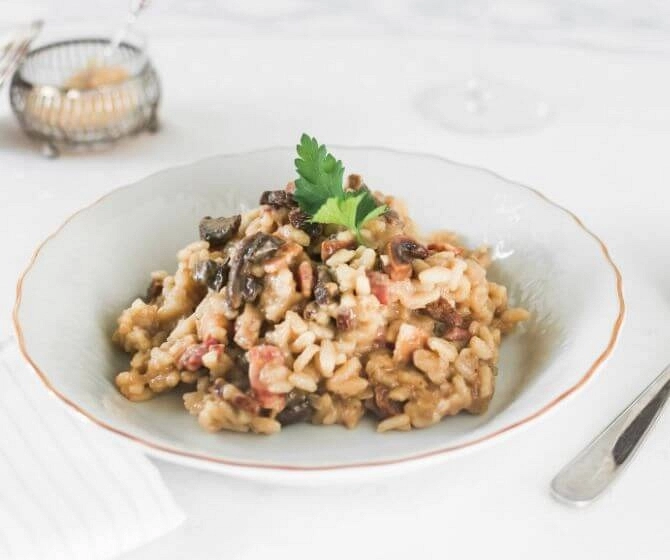 Risotto de salchichón y setas